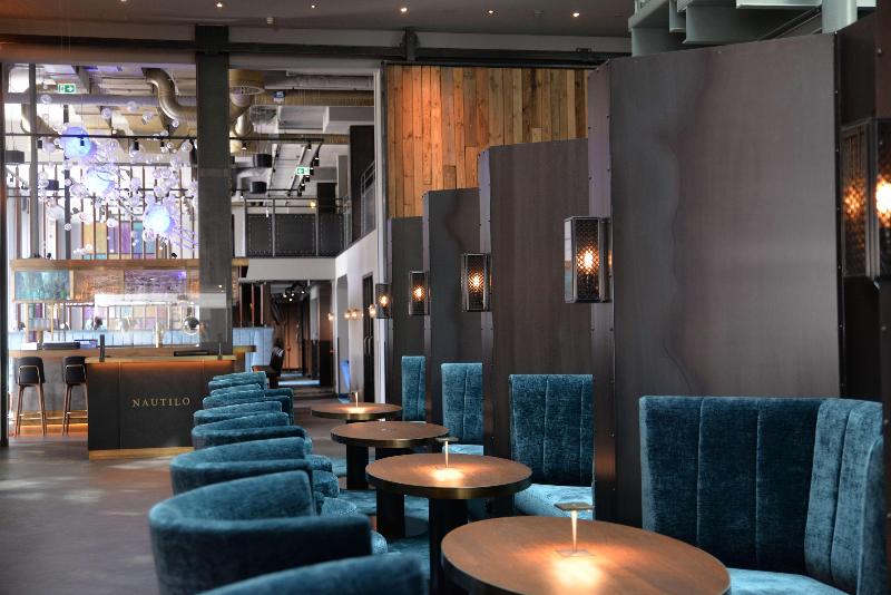 Radisson Blu Senator Hotel - Bar