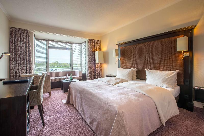 Radisson Blu Senator Hotel - Oda