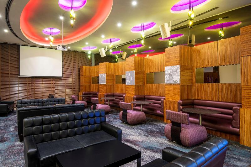 Crowne Plaza Doha-The Business Park - Bar