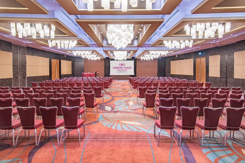 Crowne Plaza Doha-The Business Park - Lobi