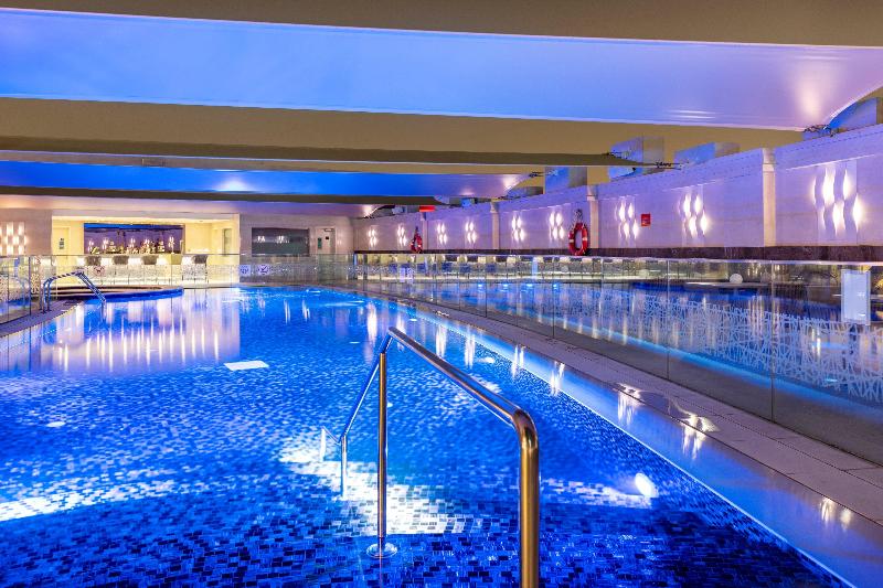 Crowne Plaza Doha-The Business Park - Havuz