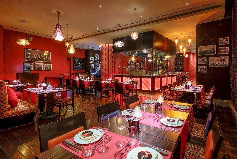 Crowne Plaza Doha-The Business Park - Restoran