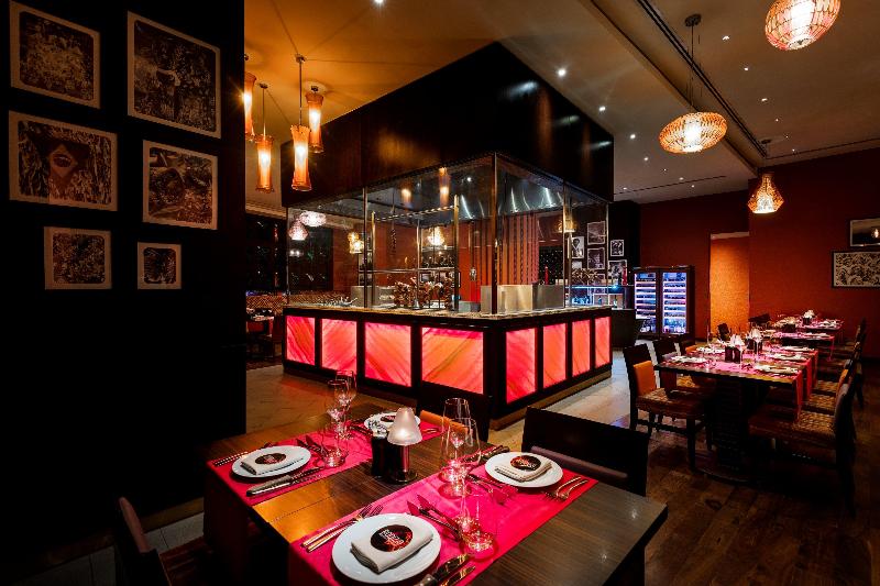 Crowne Plaza Doha-The Business Park - Restoran