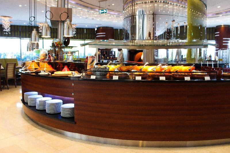 Crowne Plaza Doha-The Business Park - Restoran