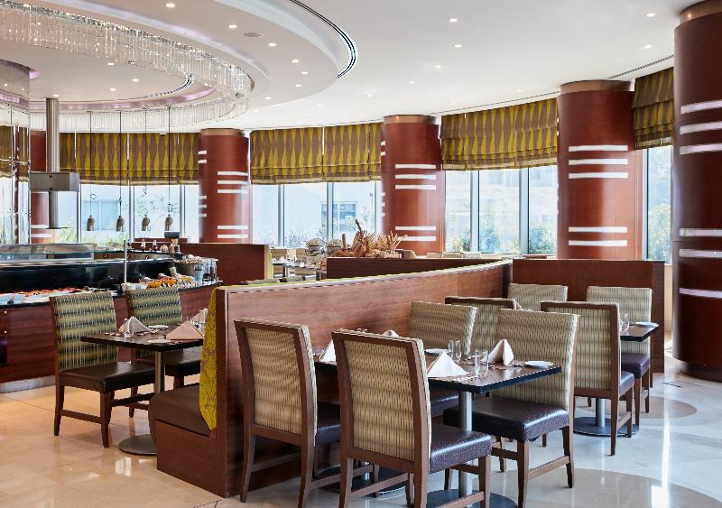 Crowne Plaza Doha-The Business Park - Restoran
