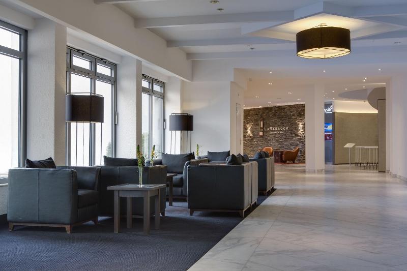 Park Inn by Radisson Lübeck - Lobi