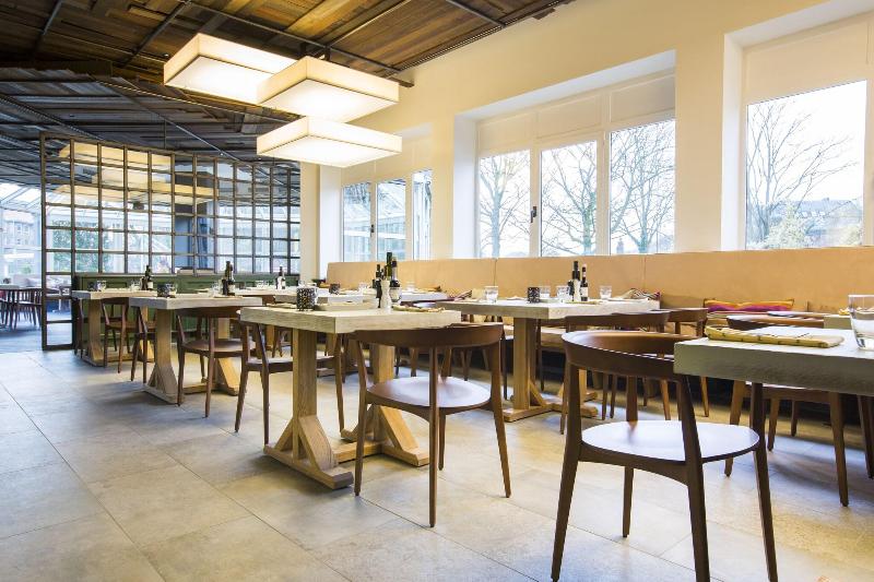 Park Inn by Radisson Lübeck - Restoran