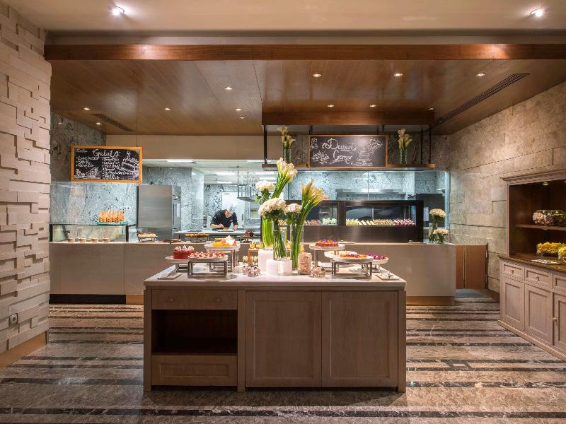 Pullman Jakarta Indonesia - Restoran