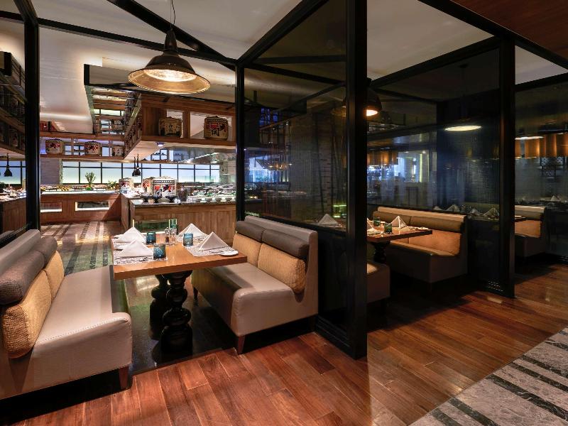 Pullman Jakarta Indonesia - Restoran