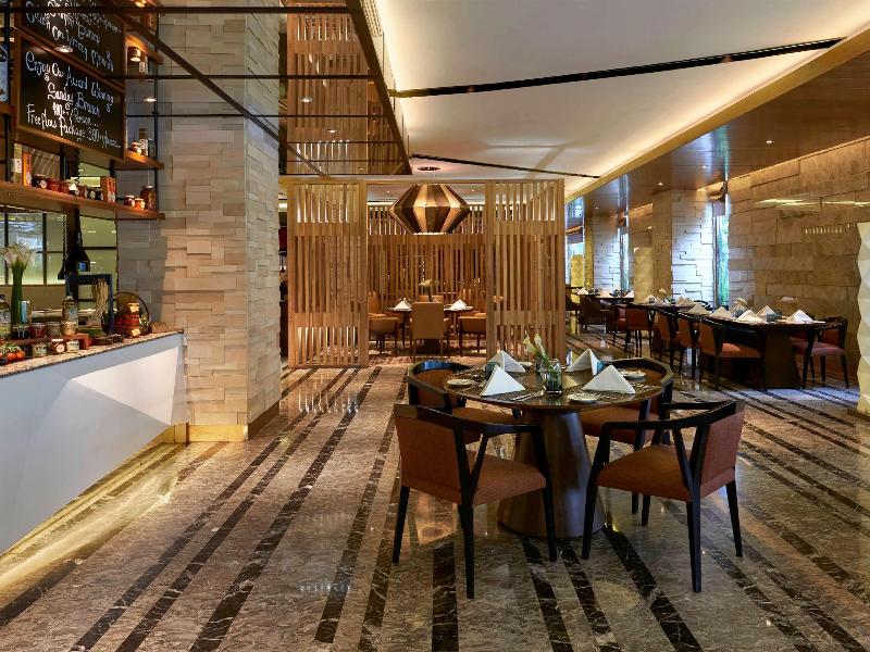 Pullman Jakarta Indonesia - Restoran