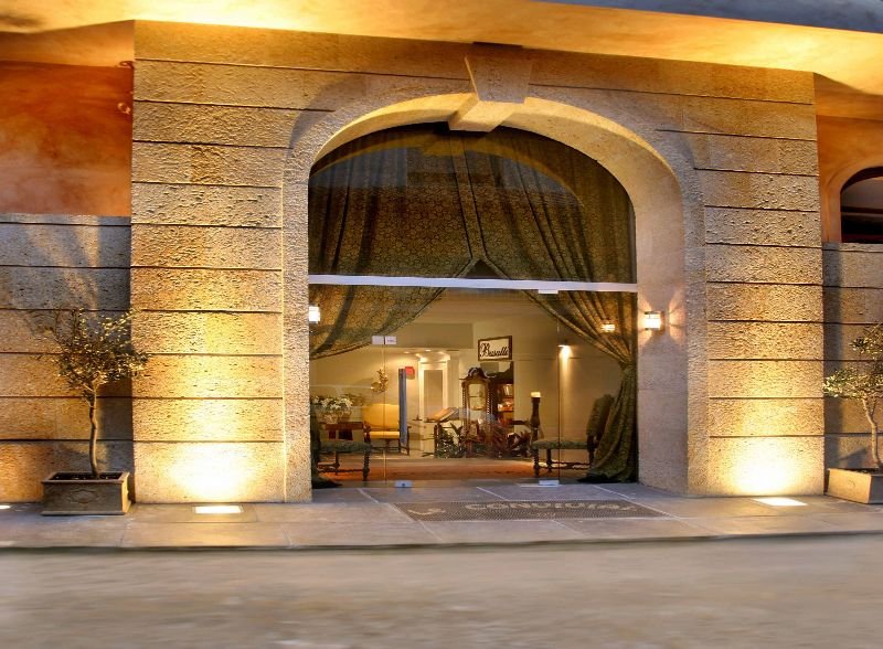 Le Convivial Suites & Spa - Genel