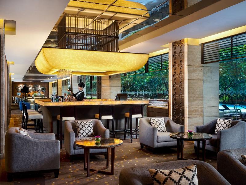 Royal Ambarrukmo Yogyakarta - Bar