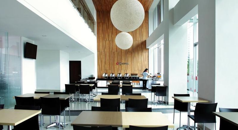 Amaris Hotel Tendean - Restoran