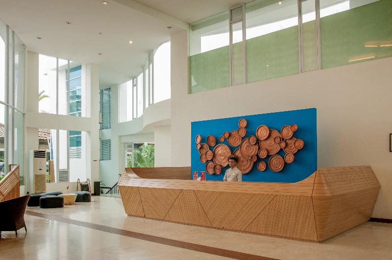 Hotel Santika Bangka - Lobi
