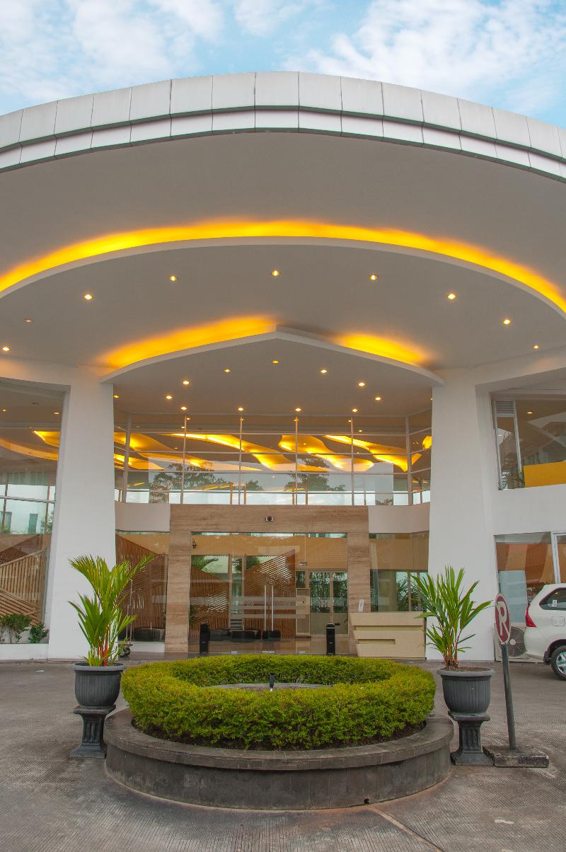 Hotel Santika Bangka - Genel