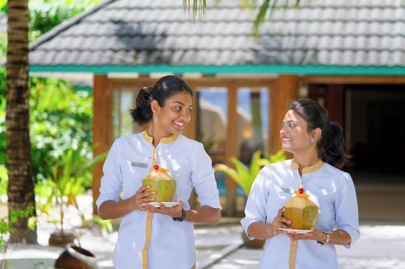 Canareef Resort Maldives - Genel