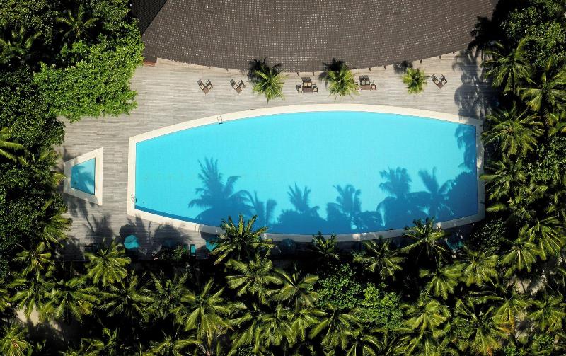 Canareef Resort Maldives - Havuz