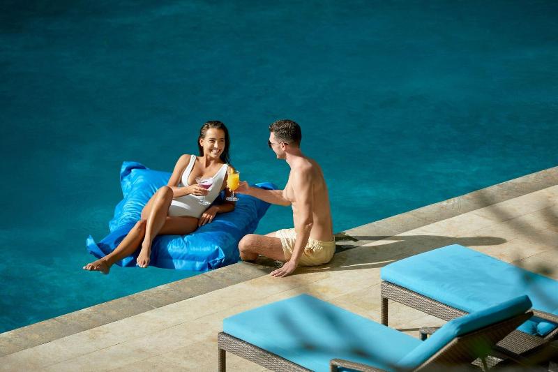 Courtyard by Marriott Bali Nusa Dua Resort - Genel
