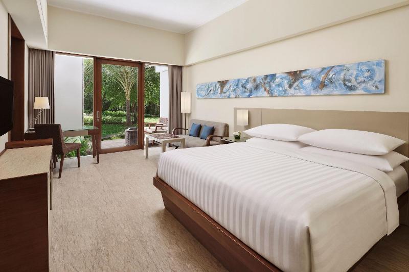 Courtyard by Marriott Bali Nusa Dua Resort - Oda
