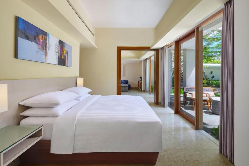 Courtyard by Marriott Bali Nusa Dua Resort - Oda