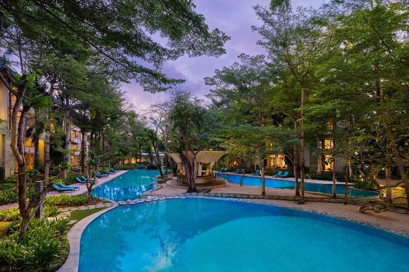 Courtyard by Marriott Bali Nusa Dua Resort - Havuz