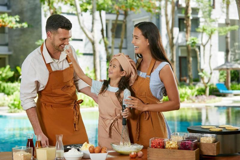 Courtyard by Marriott Bali Nusa Dua Resort - Havuz