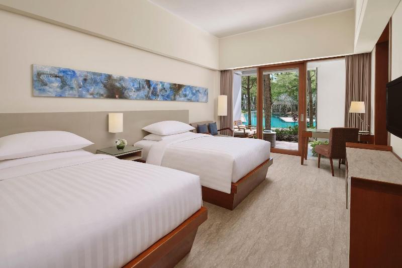 Courtyard by Marriott Bali Nusa Dua Resort - Havuz