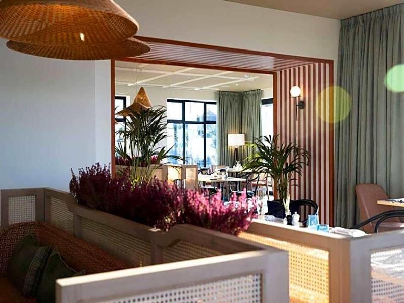 Cooden Beach Hotel - Genel