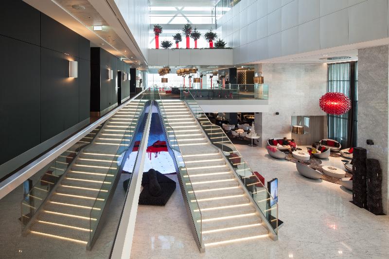 Myriad By Sana Hotels - Lobi