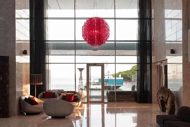Myriad By Sana Hotels - Lobi