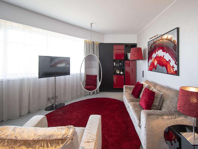 Myriad By Sana Hotels - Oda