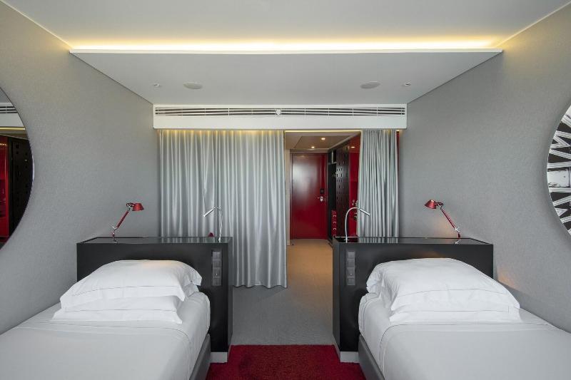 Myriad By Sana Hotels - Oda
