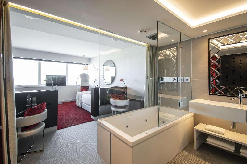 Myriad By Sana Hotels - Oda
