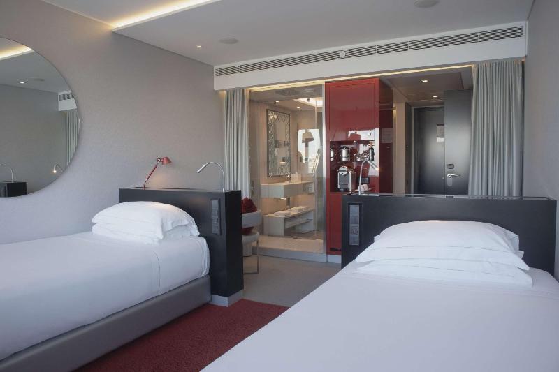 Myriad By Sana Hotels - Oda