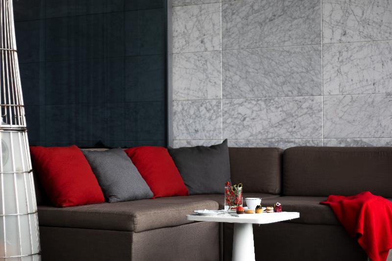 Myriad By Sana Hotels - Teras