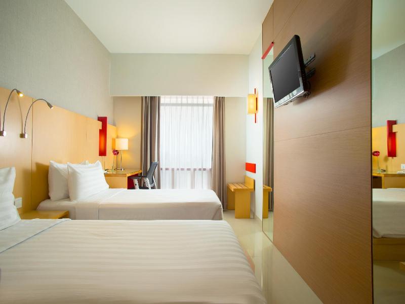 Hotel Santika Premiere Dyandra Hotel & Convention - Oda