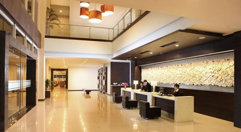 Hotel Santika Bengkulu - Lobi