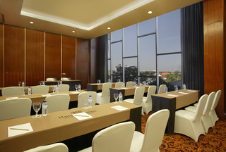 Hotel Santika Jemursari Surabaya fotoÄŸrafÄ±
