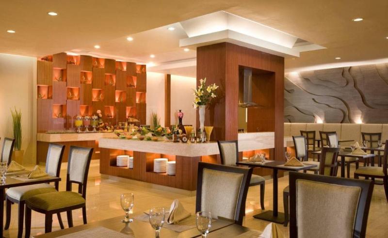 Hotel Santika Jemursari Surabaya - Restoran