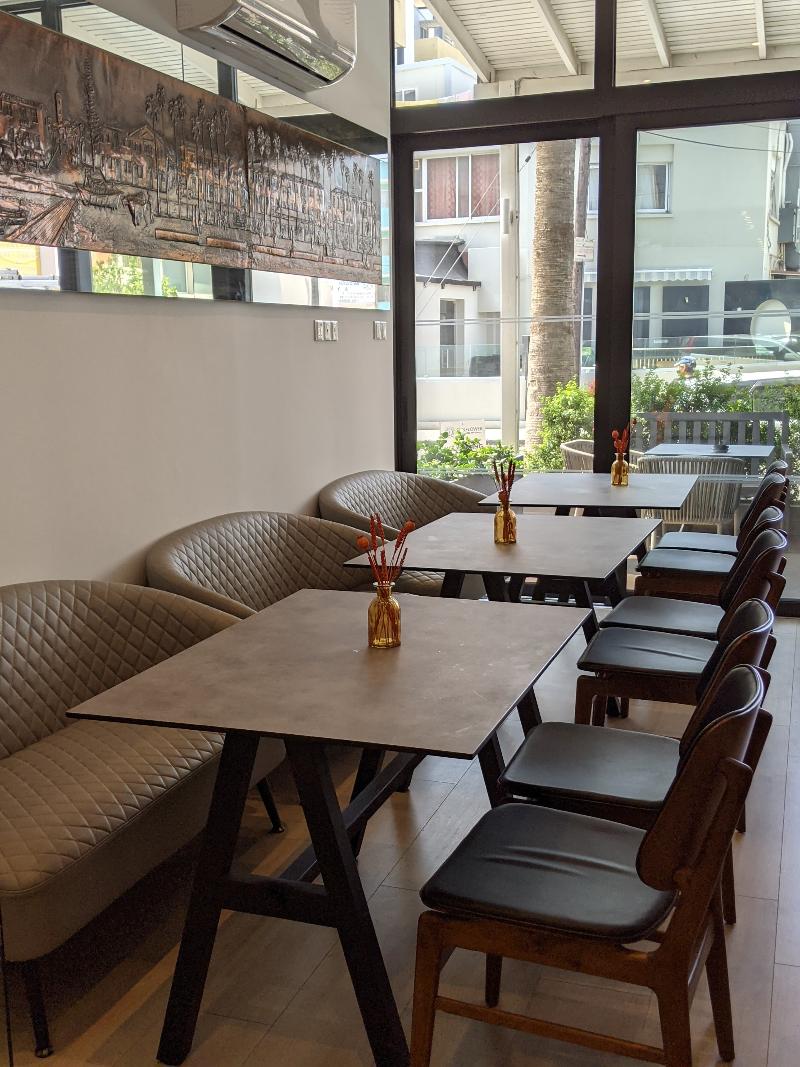 Sunflower Hotel Apts - Lobi
