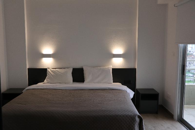 Sunflower Hotel Apts - Oda