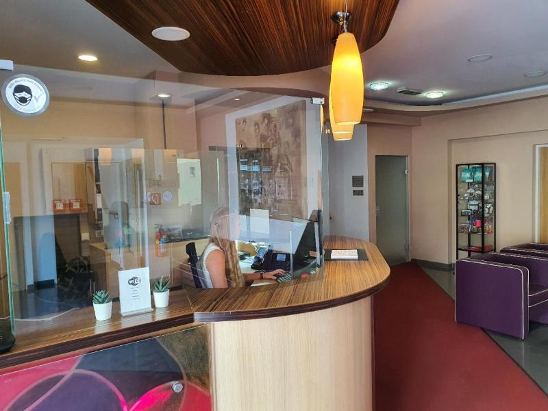 Arion Airport Hotel - Lobi