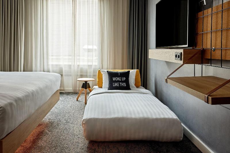 Renaissance Bochum Hotel - Oda