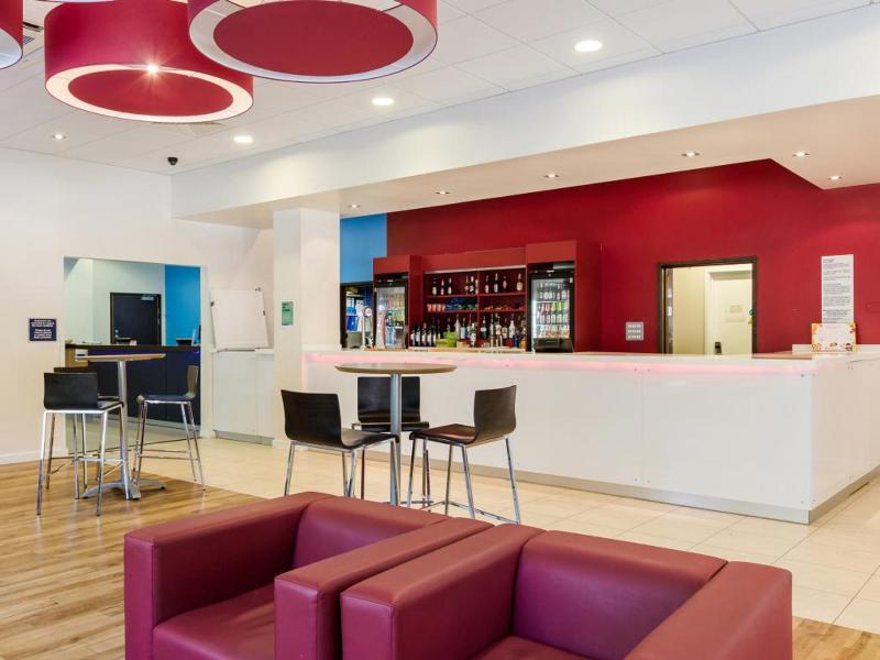 Travelodge Gatwick Central Airport - Genel