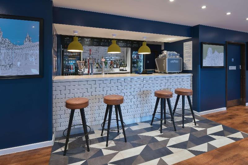 Travelodge Liverpool Central The Strand - Bar