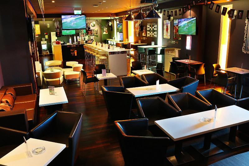 Hues Boutique - Bar