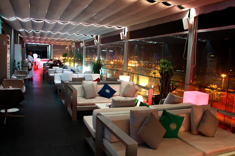 Hues Boutique - Bar