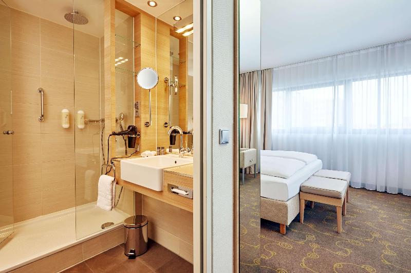 H+H Hotel Salzburg - Oda