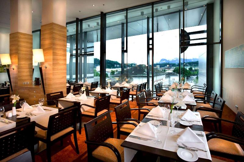 H+H Hotel Salzburg - Restoran