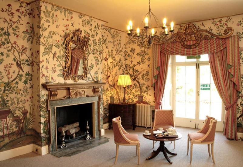 Donnington Grove Hotel & Country Club - Genel